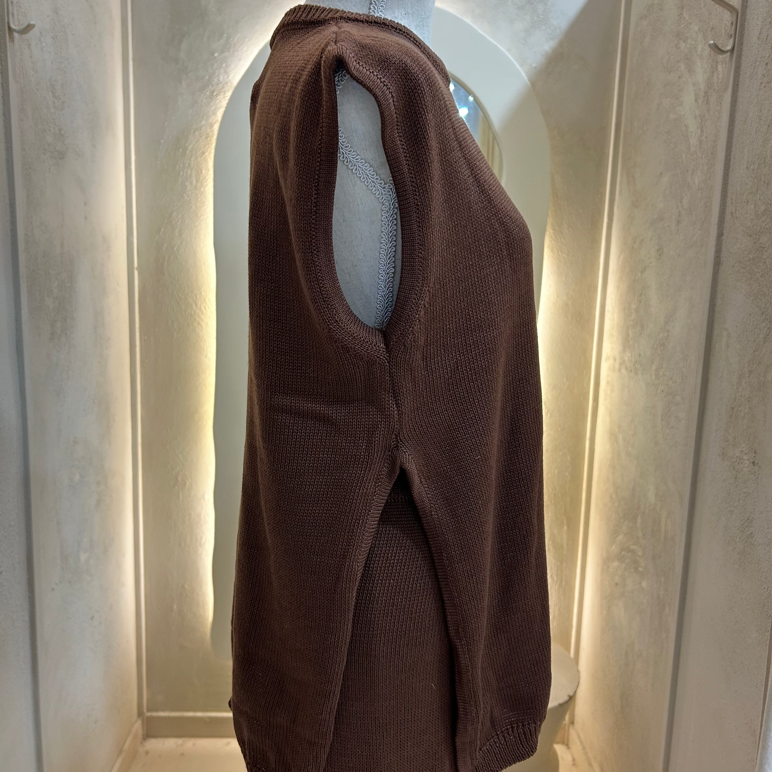 brown knit vest set - by Frankie