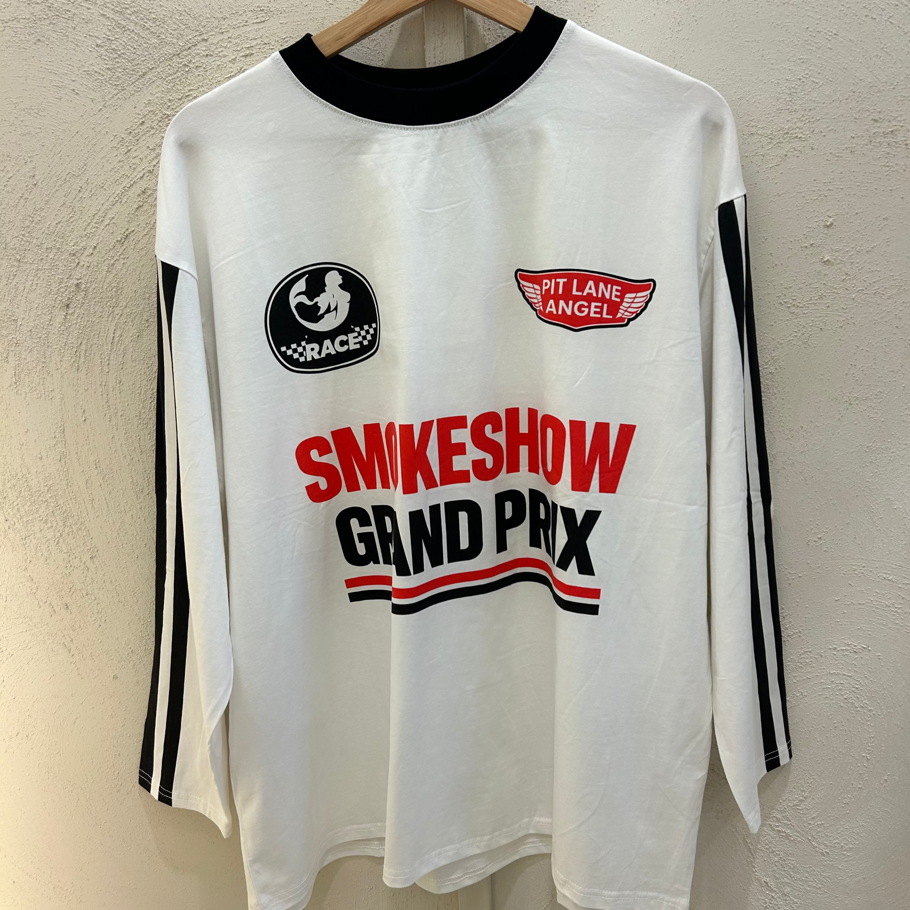 smoke show grandprix- by Frankie