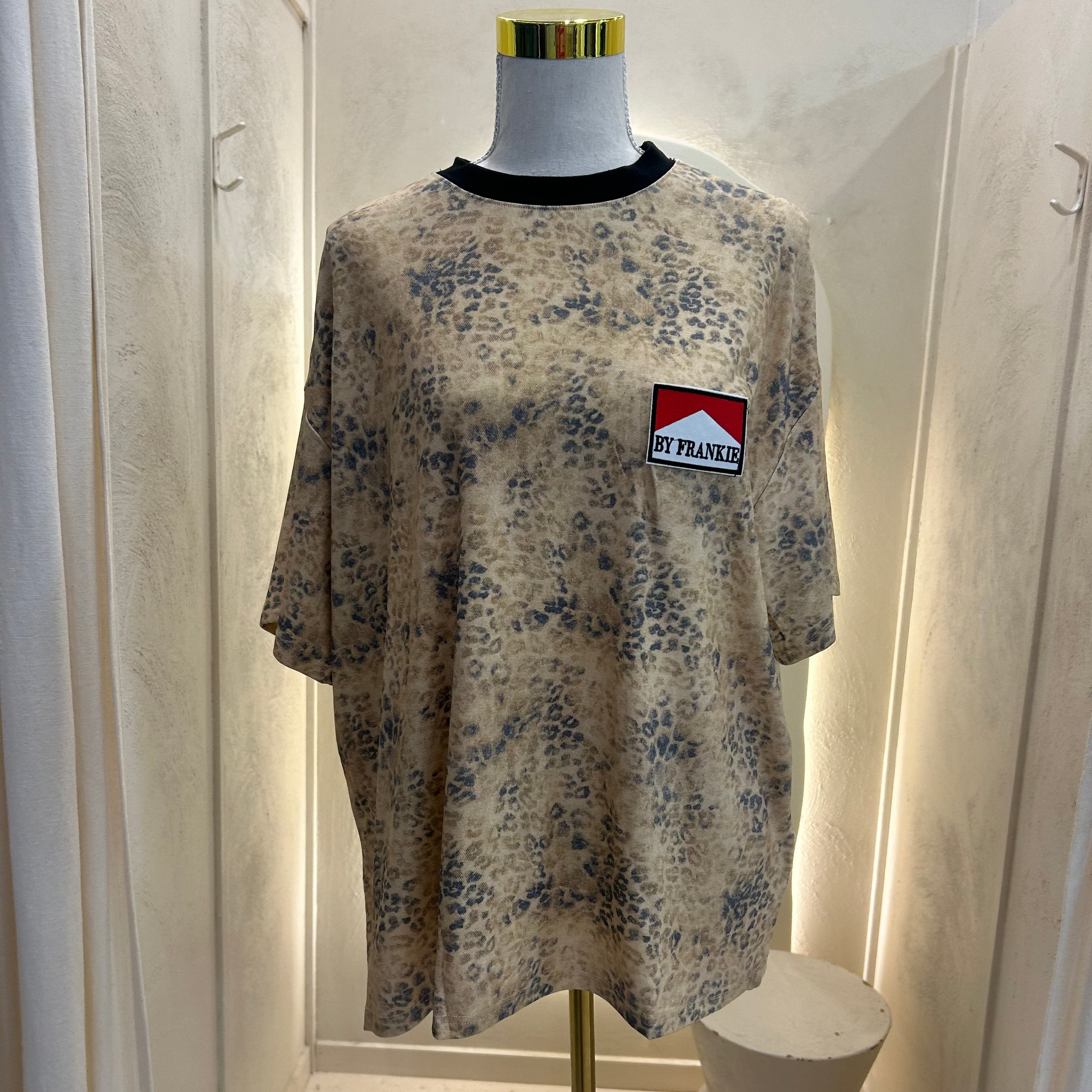 leopard tee - by Frankie
