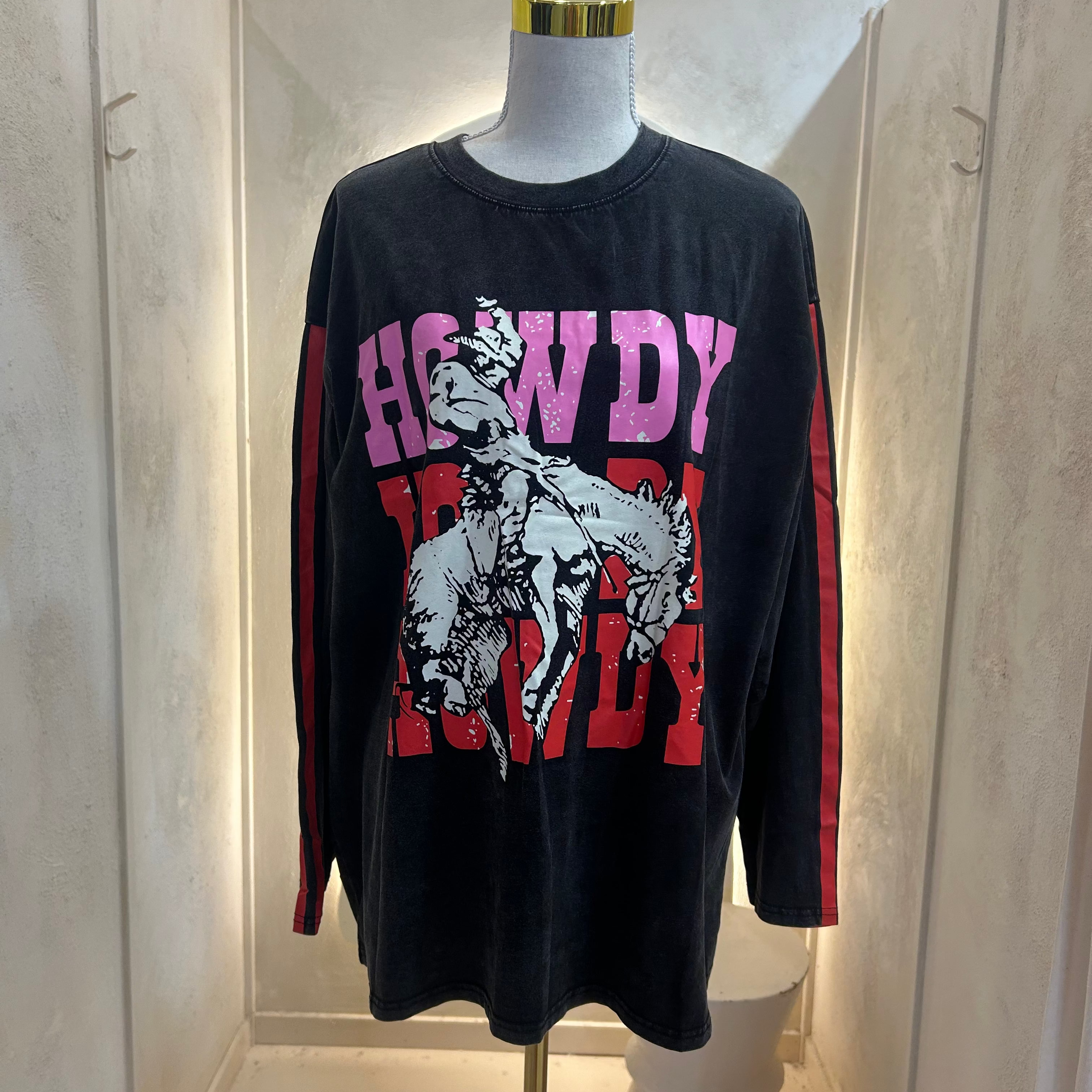 howdy tee. -by Frankie