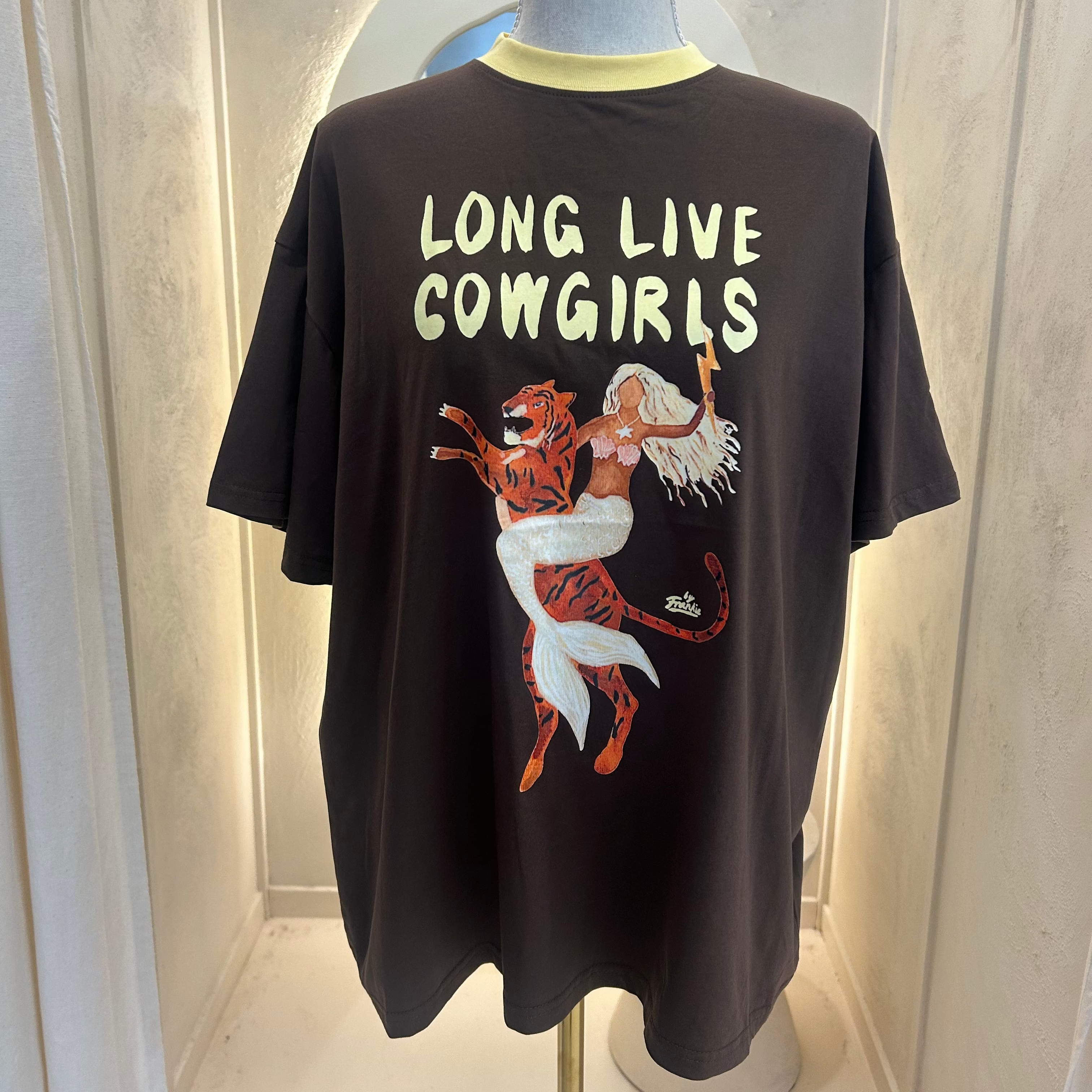 long live cowgirls - by Frankie