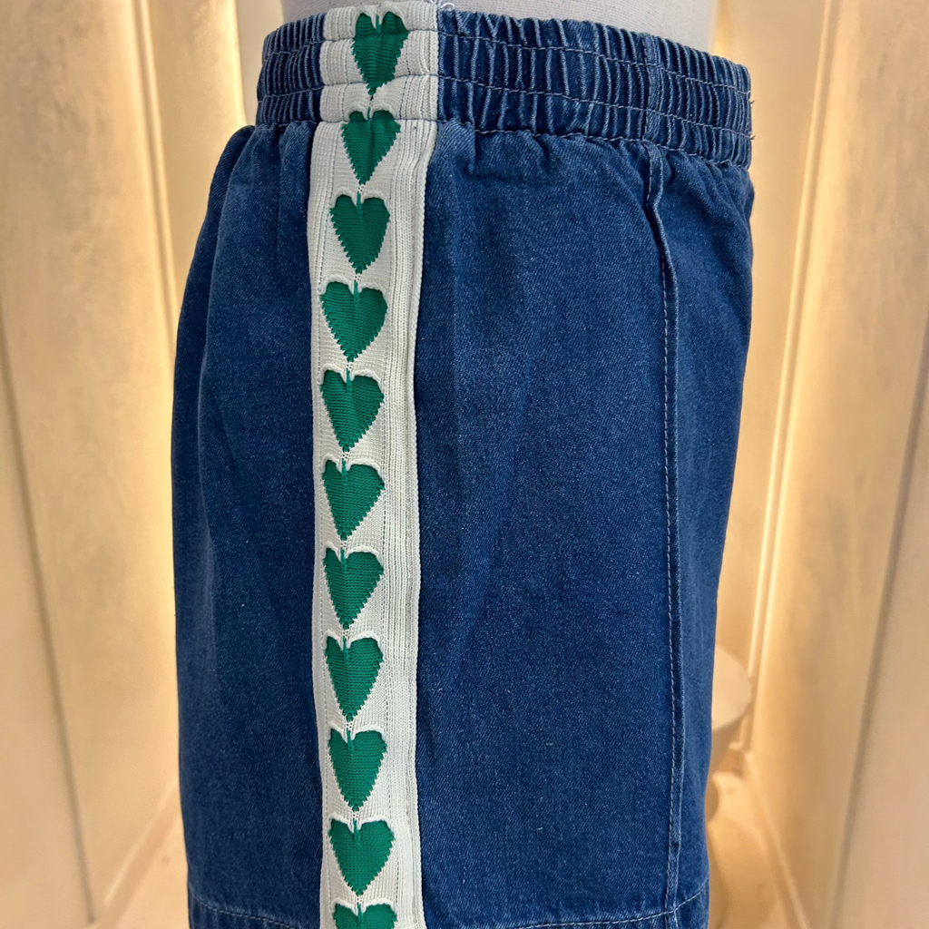 denim shorts-green hearts