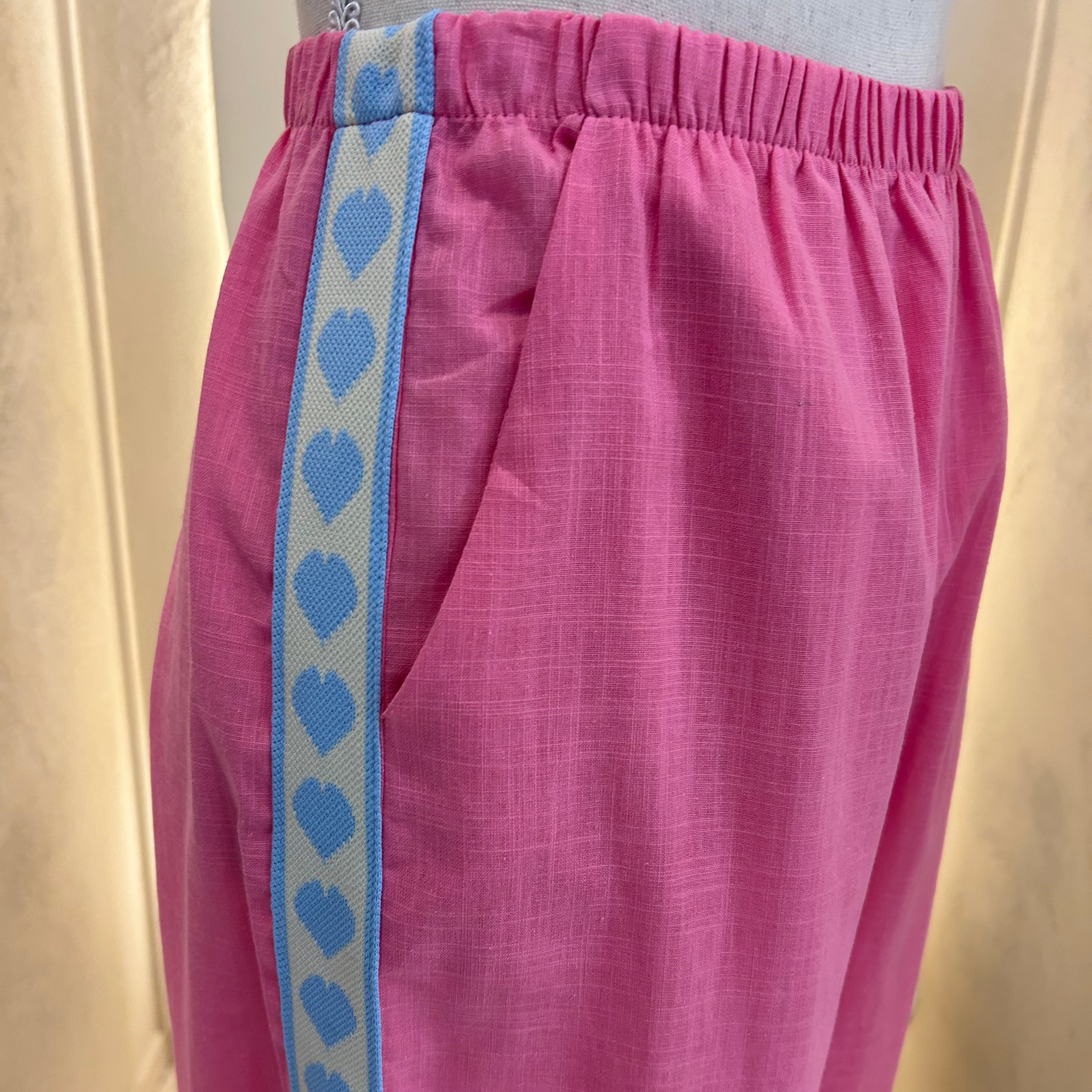 By Frankie-bottoms-pink-blue hearts