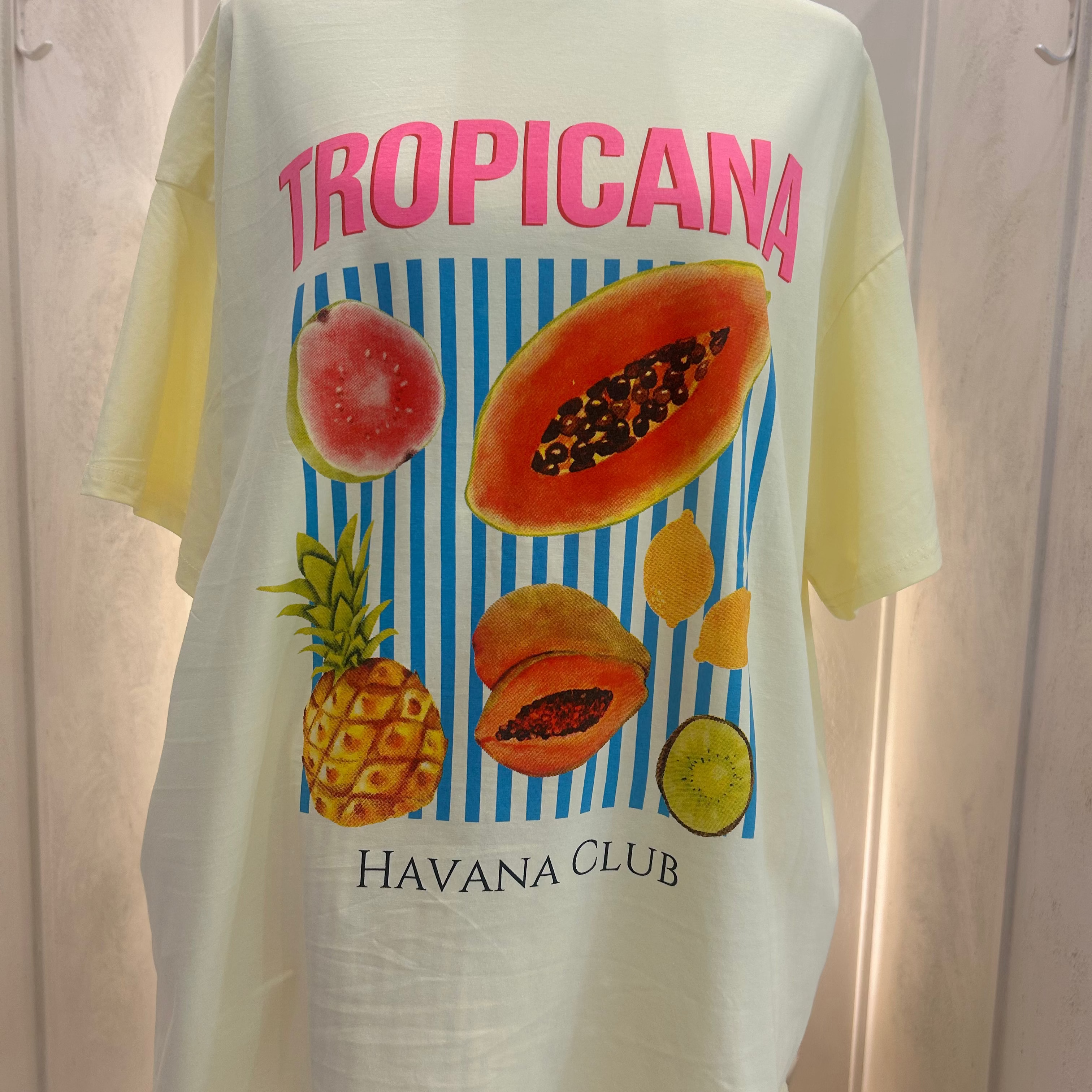 Tropicana Havana Club-Set-yellow-pink shorts