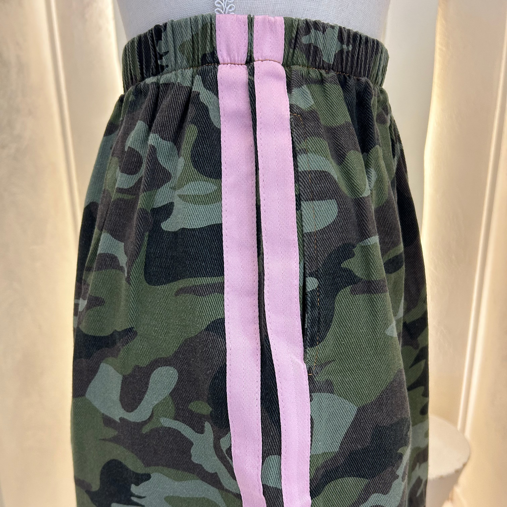 camo skirt-by Frankie-pink racer stripes