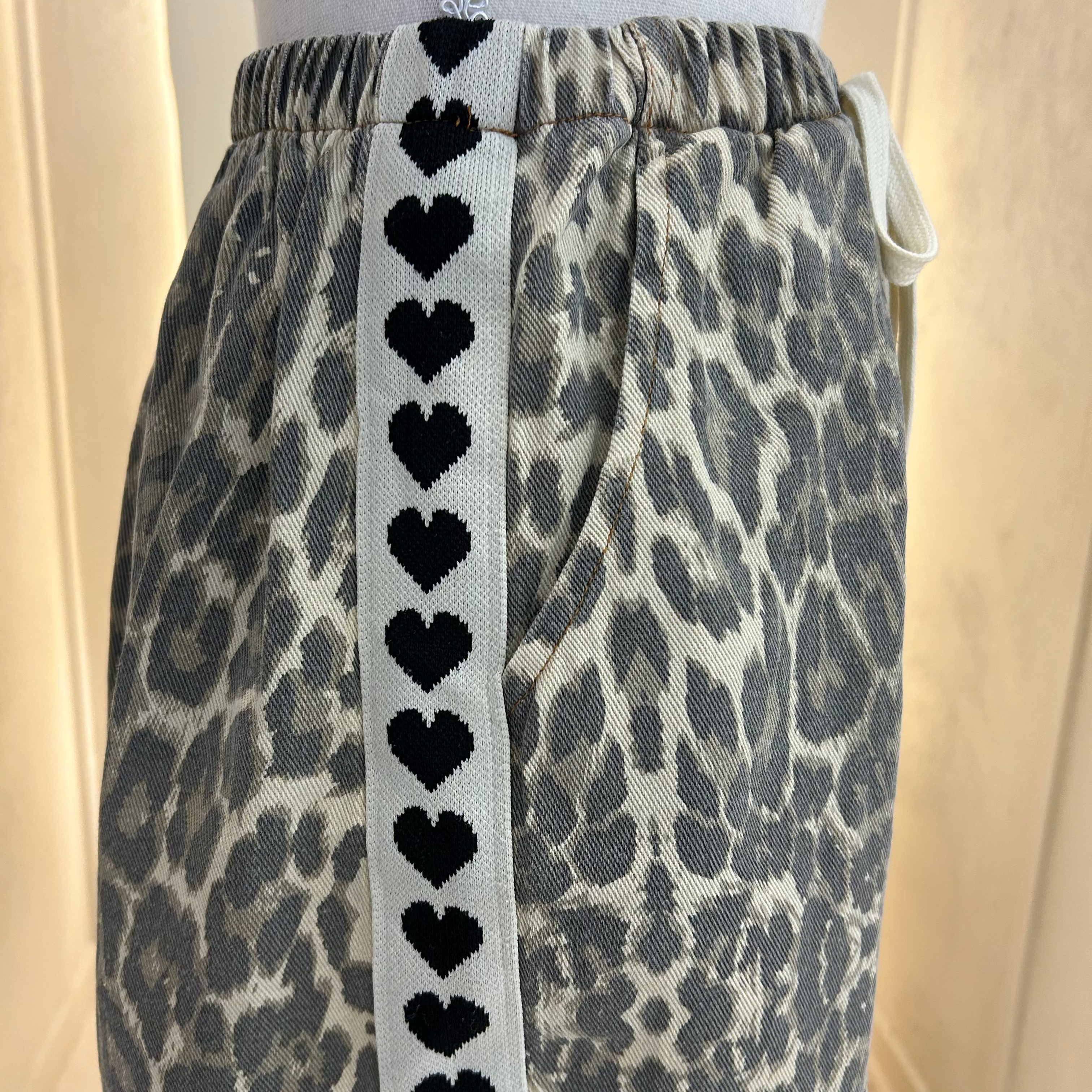 leopard print shorts-by Frankie-loveheart panel