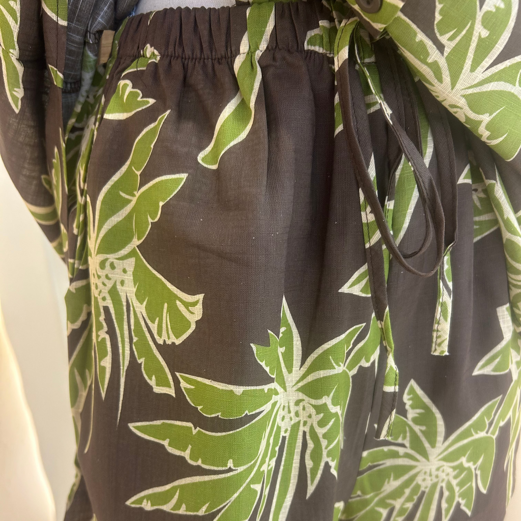 chocolate brown palm tree set - by Frankie