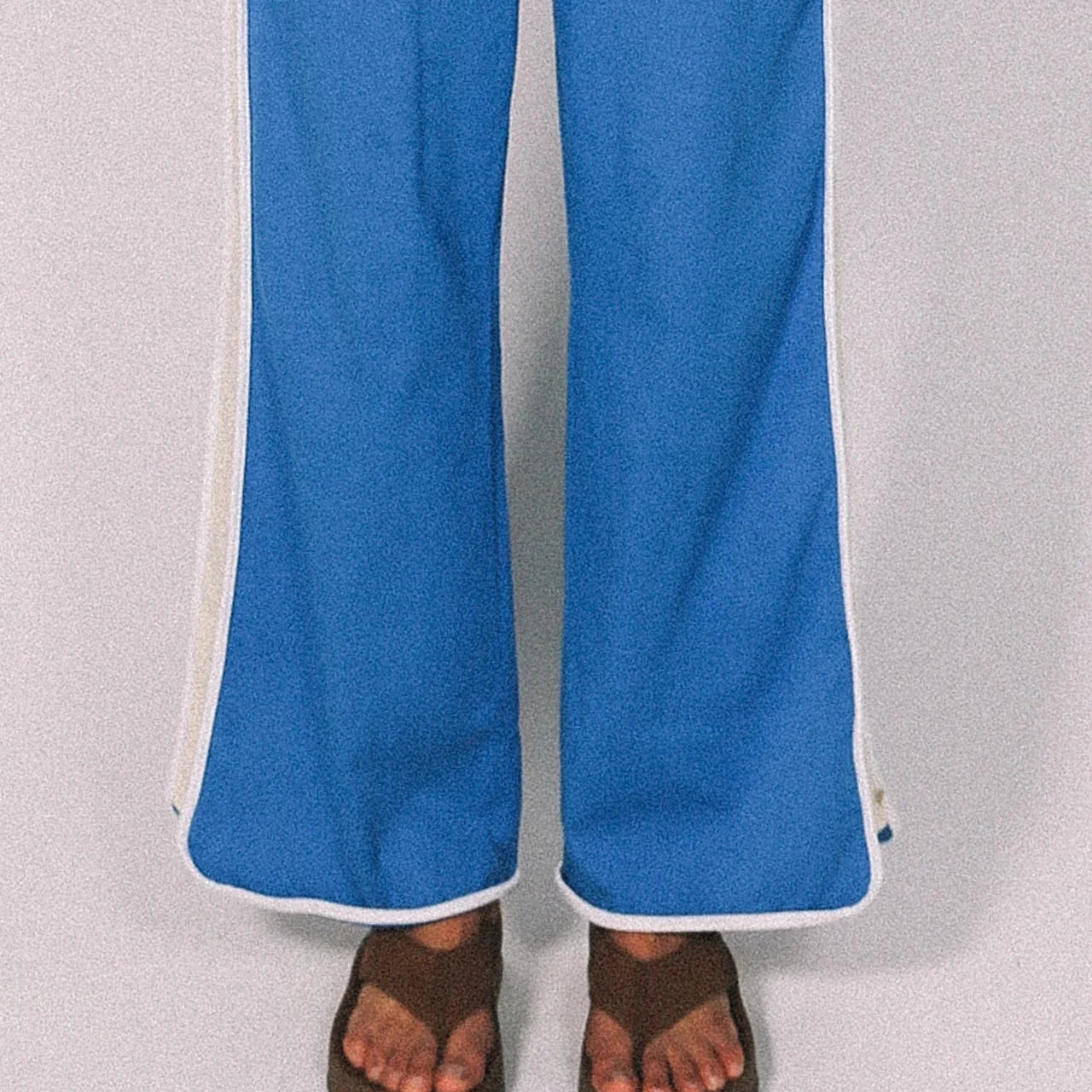 LAZY DAY RETRO PANTS - BLUE
Cracker Day Club