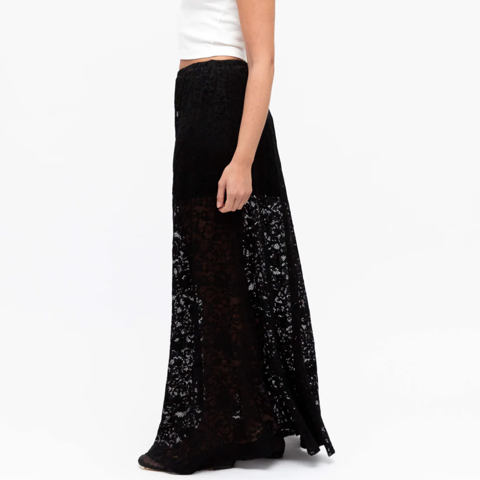 black lace skirt - paperheart