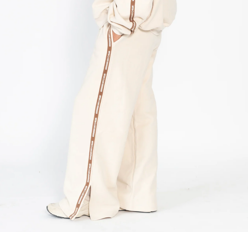 cloud racer sweatpants - cracker day club