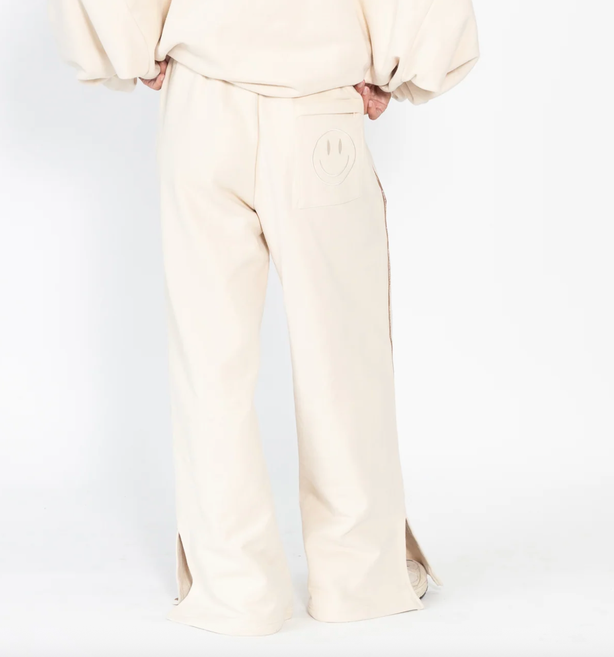 cloud racer sweatpants - cracker day club