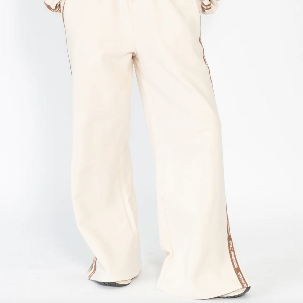 cloud racer sweatpants - cracker day club