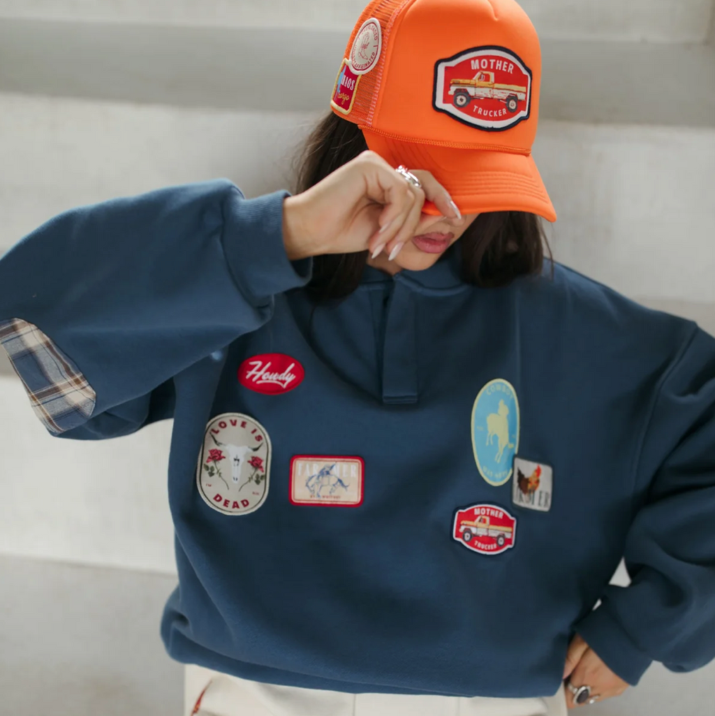 LOVE IS DEAD BUTTON-UP PULLOVER - far mer
