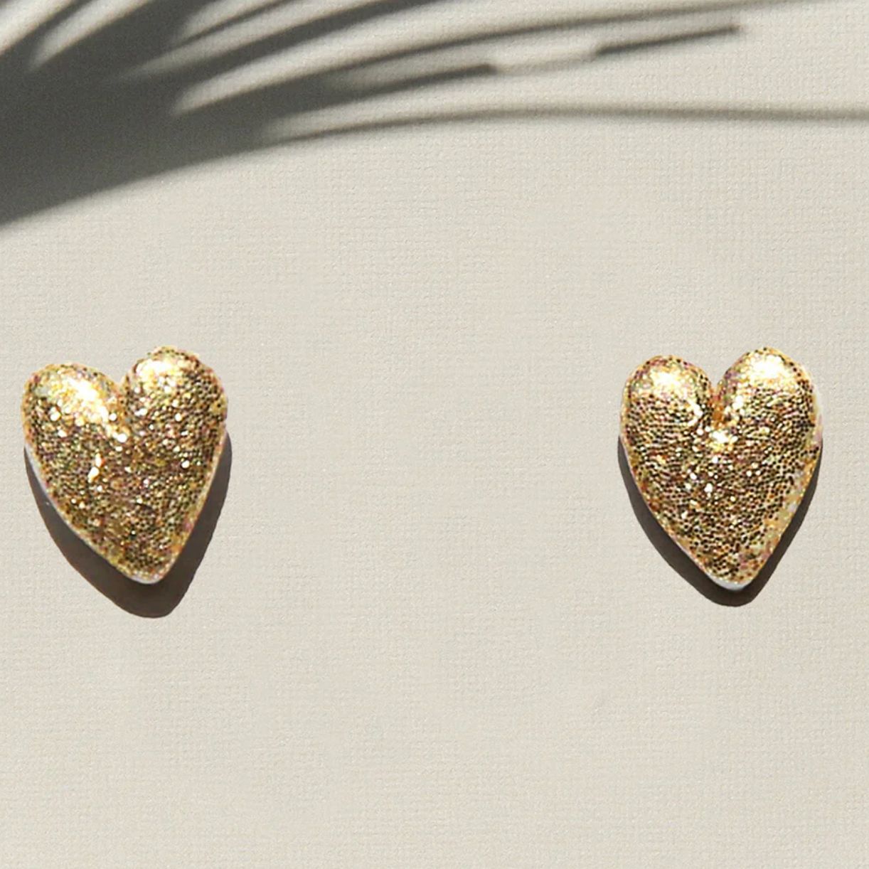 gold heart stud - Kingston Jewerlly
